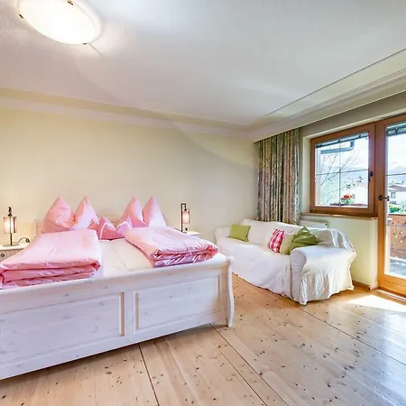 Holiday home Haus Gasteig *