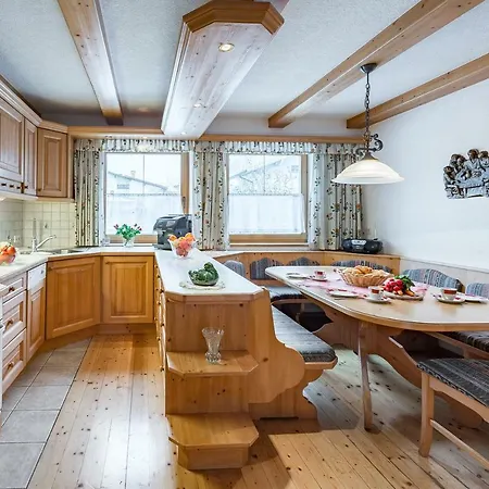 Haus Gasteig Holiday home *